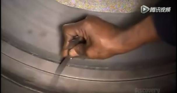 比人還大的大型閥門是怎么制造出來的?- 比人還大的大型閥門是怎么制造出來的?-