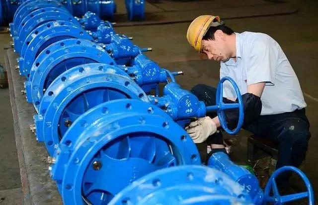 閥門不是隨便買越便宜越好，符合現場管路要求最重要-