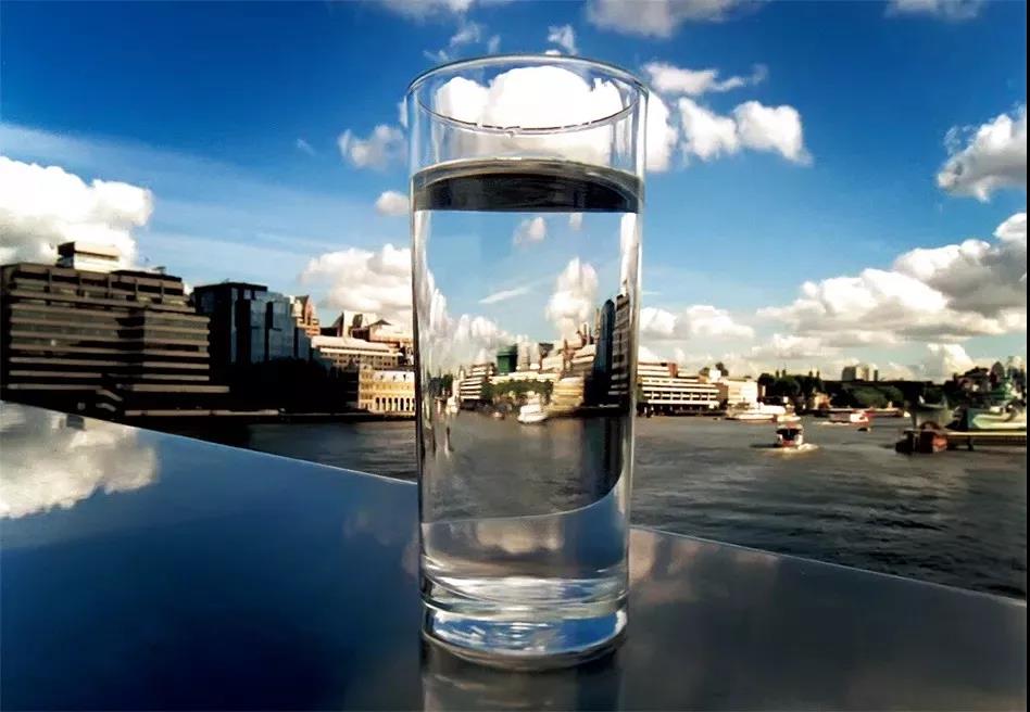 從一條臭河變成了全球最潔凈的城市水道之一，泰晤士河的治理啟示-